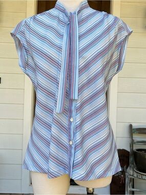 ‘70s Striped Blue Tie-Neck Cap-Sleeve Blouse